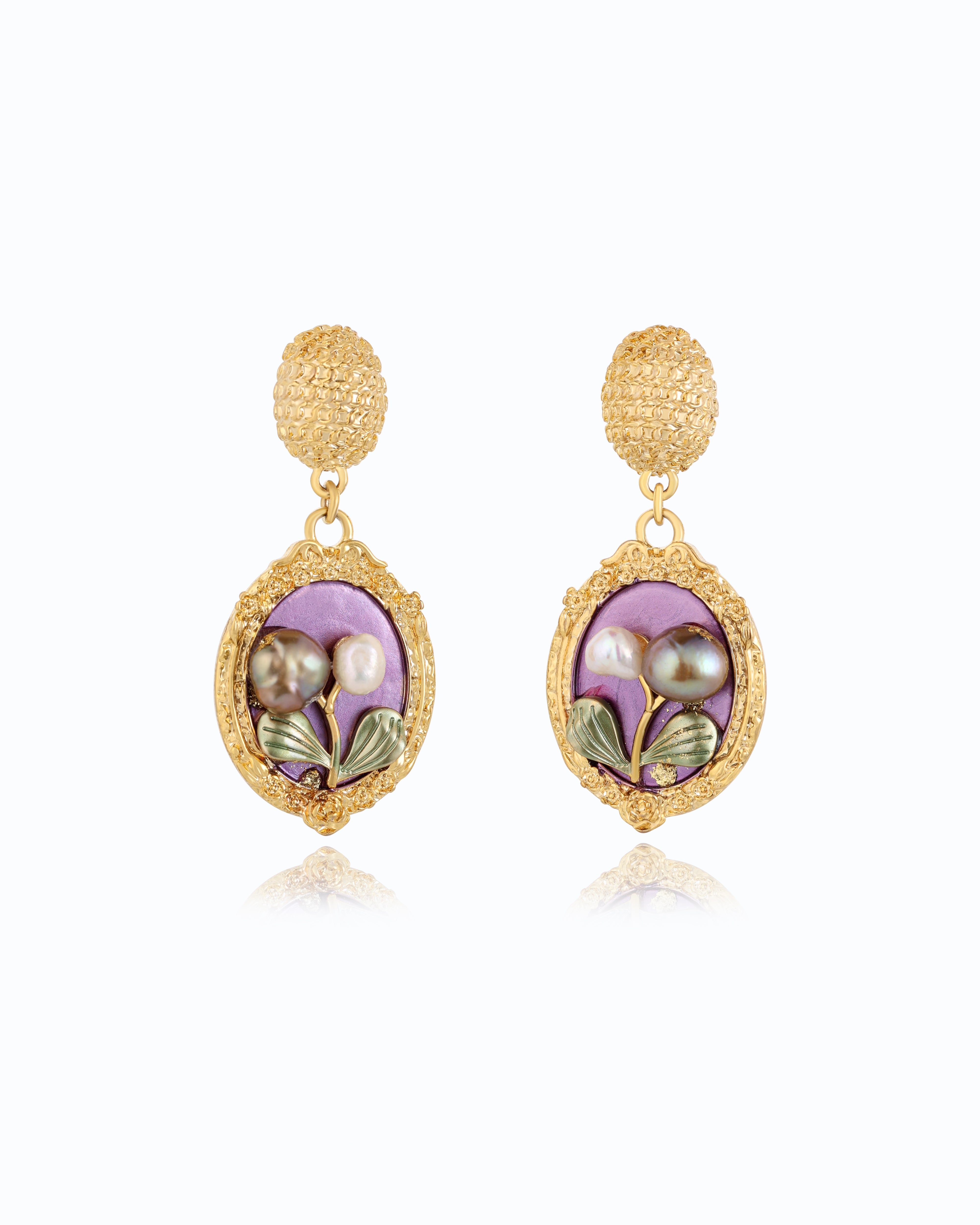 Renaissance Purple Earrings – Premium & Natural Freshwater Pearls