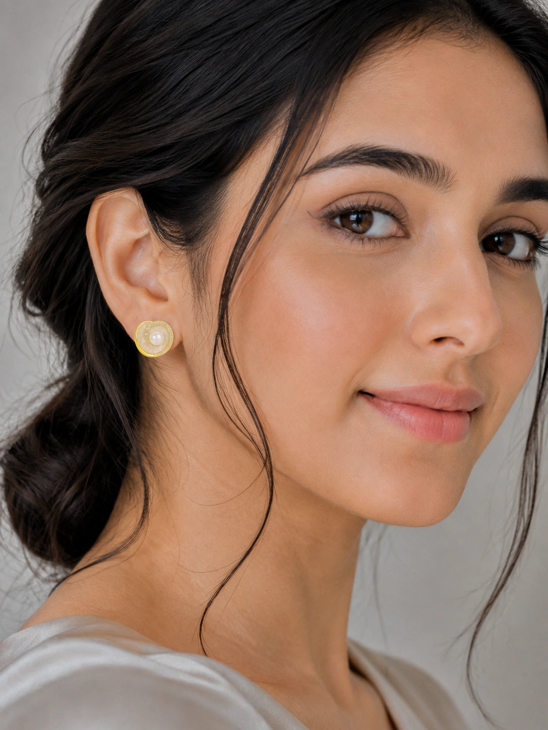 High Executive Pearl Studs Gift Pack