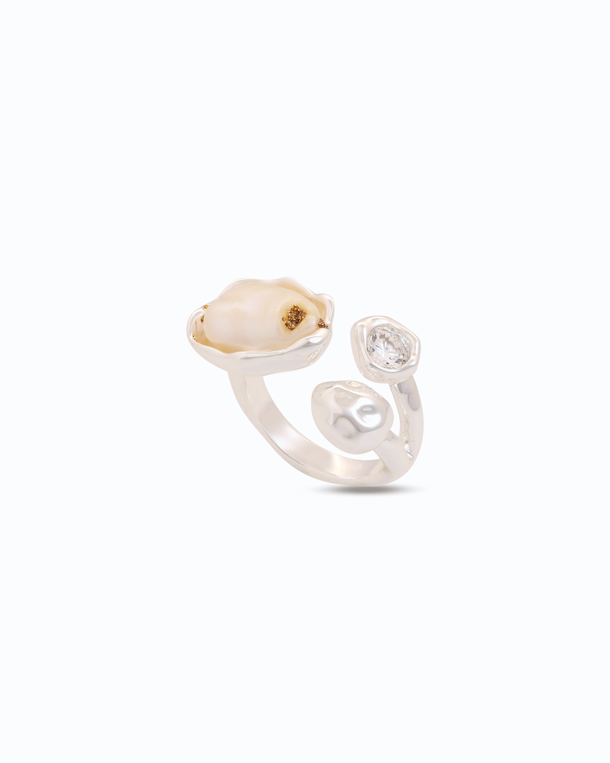 Pearl in Cradle (Silver) – Elegant Freshwater Pearl Jewelry by Flawnt