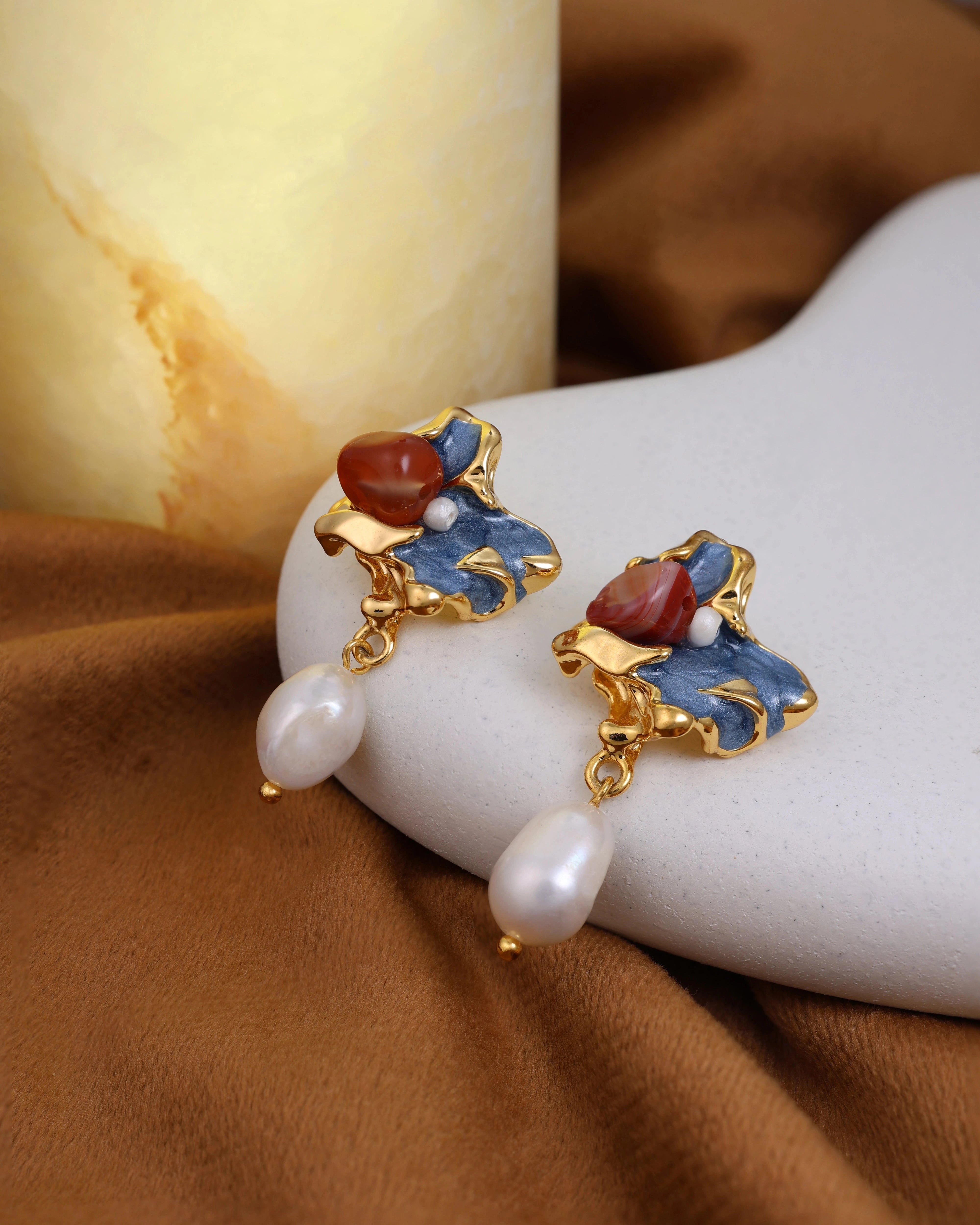 Origami Pearl Dangle - Blue
