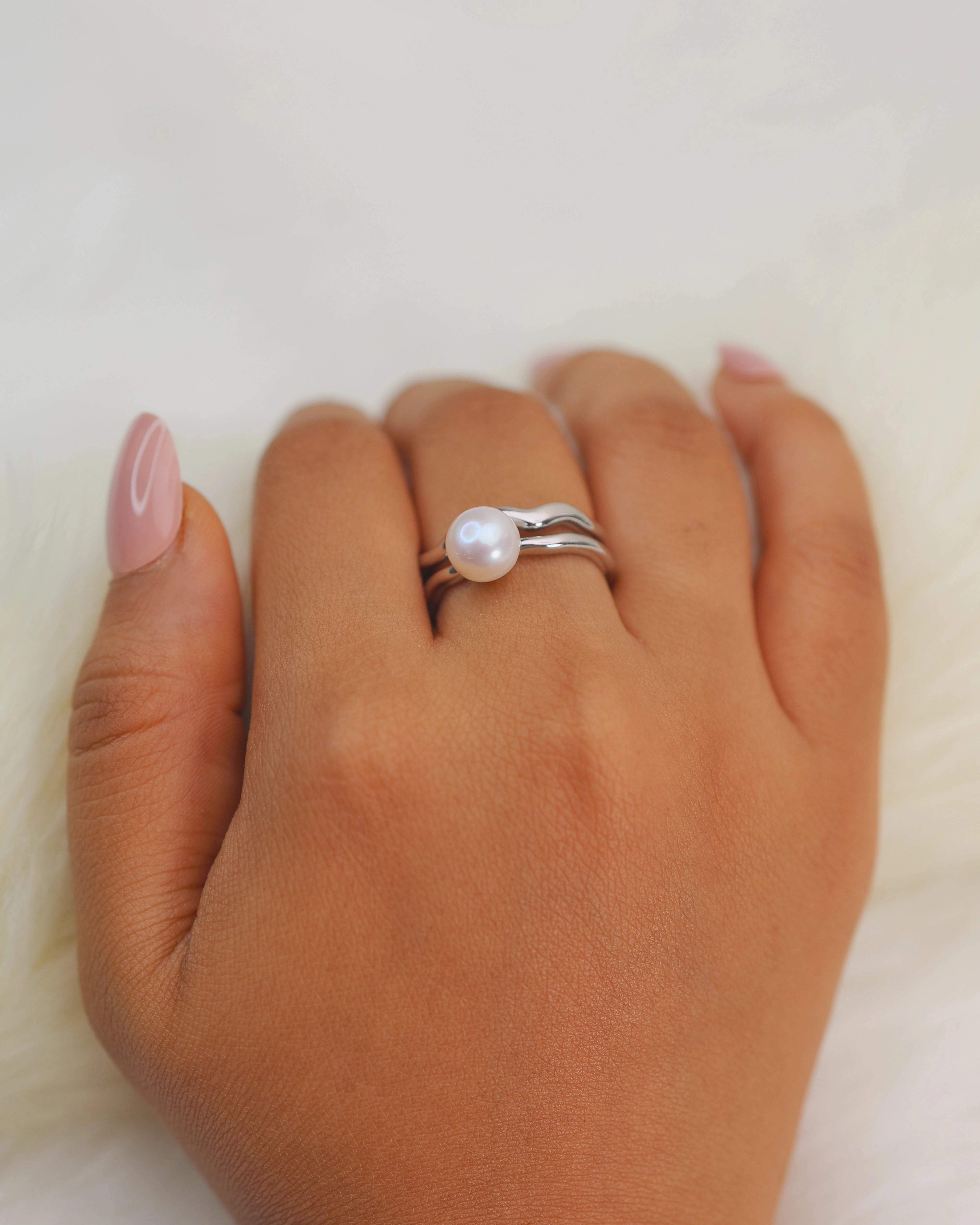 Pearl on Double Ring