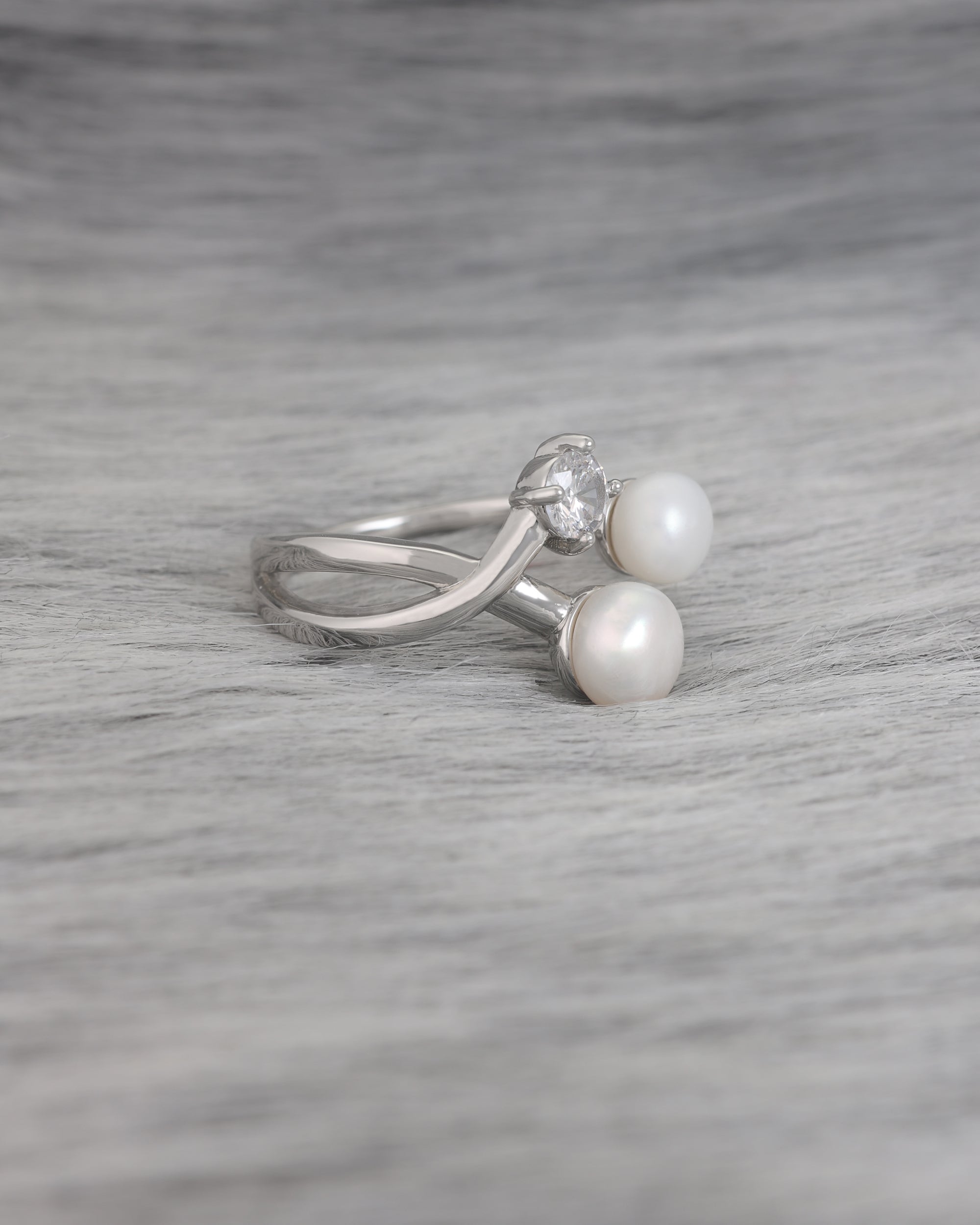 Dual Pearl with Zircon (Silver) - Adjustable Ring