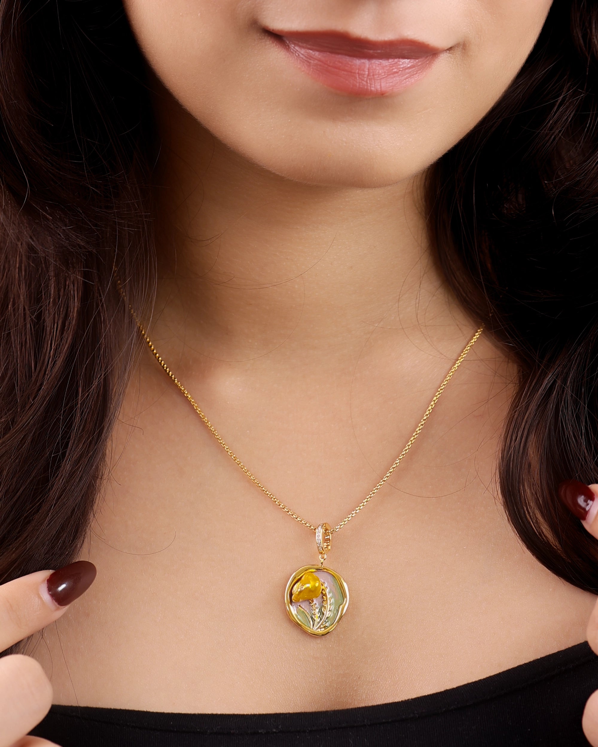 Freshwater Pearl Pendant with Chain