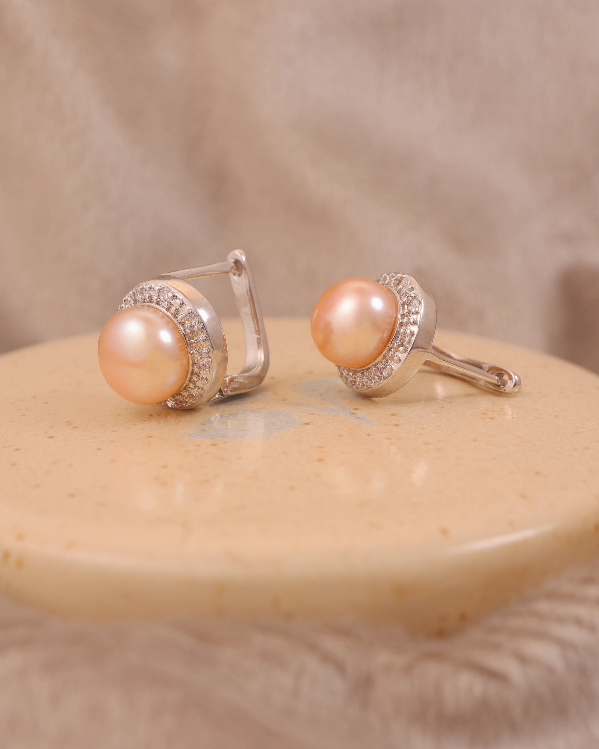 Executive Pearl Studs Pink hover