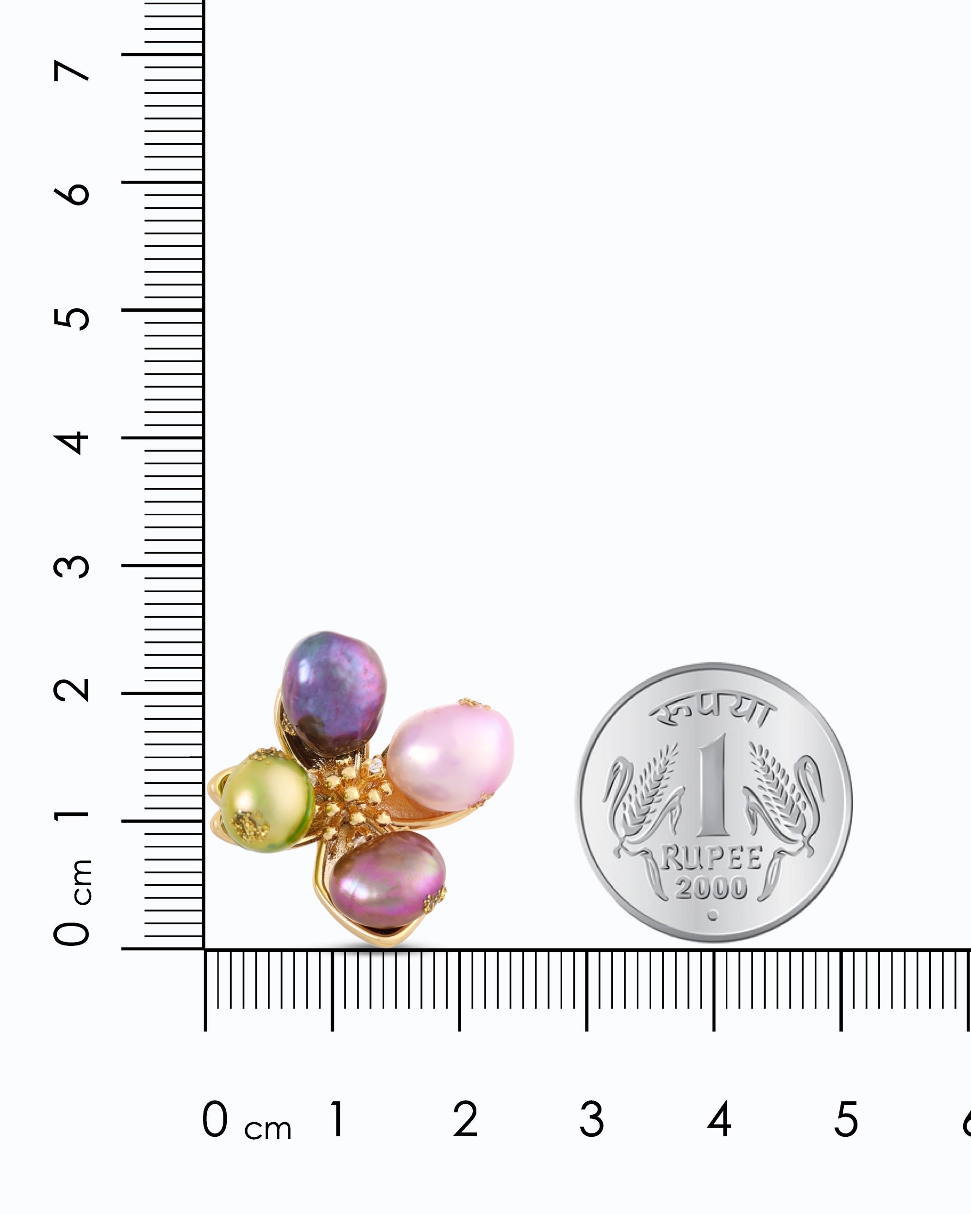 Pearls on Petals Ear Stud
