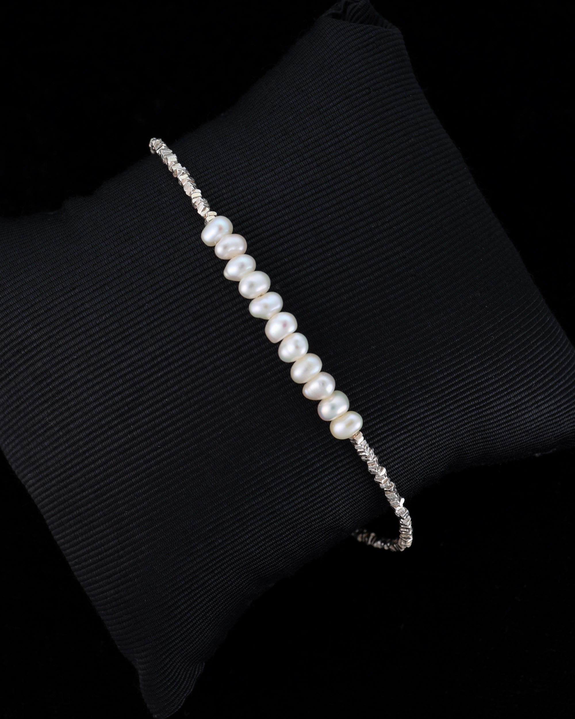 Stacked Pearl in Silver cubes Bracelet