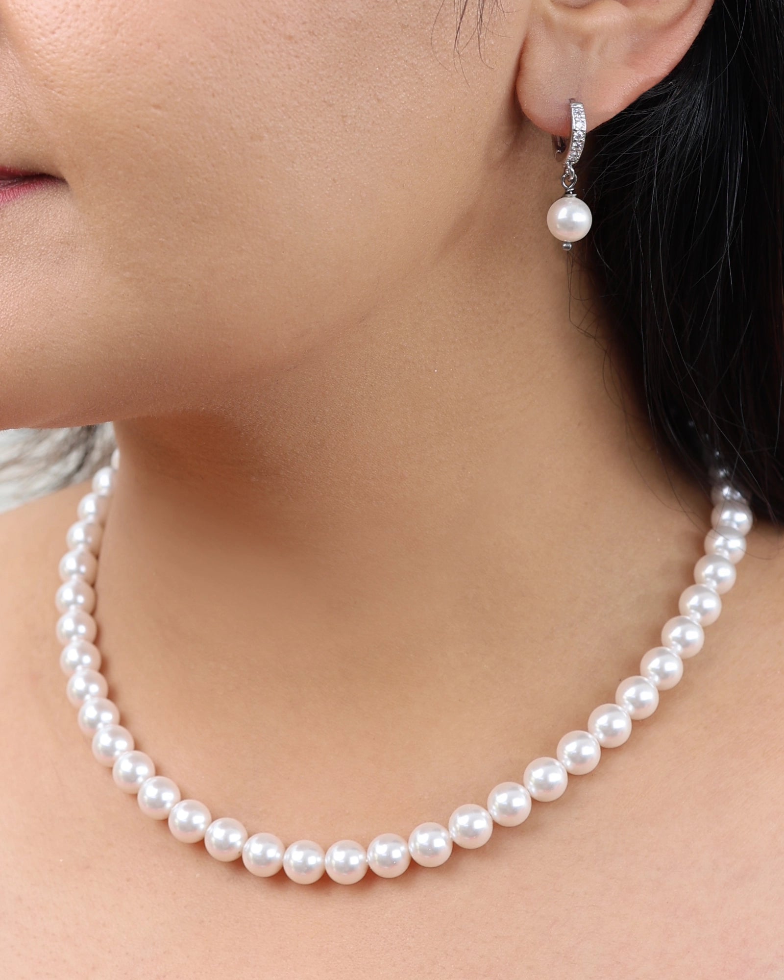 Elegant European White Pearl Necklace | Premium Pearl Jewelry