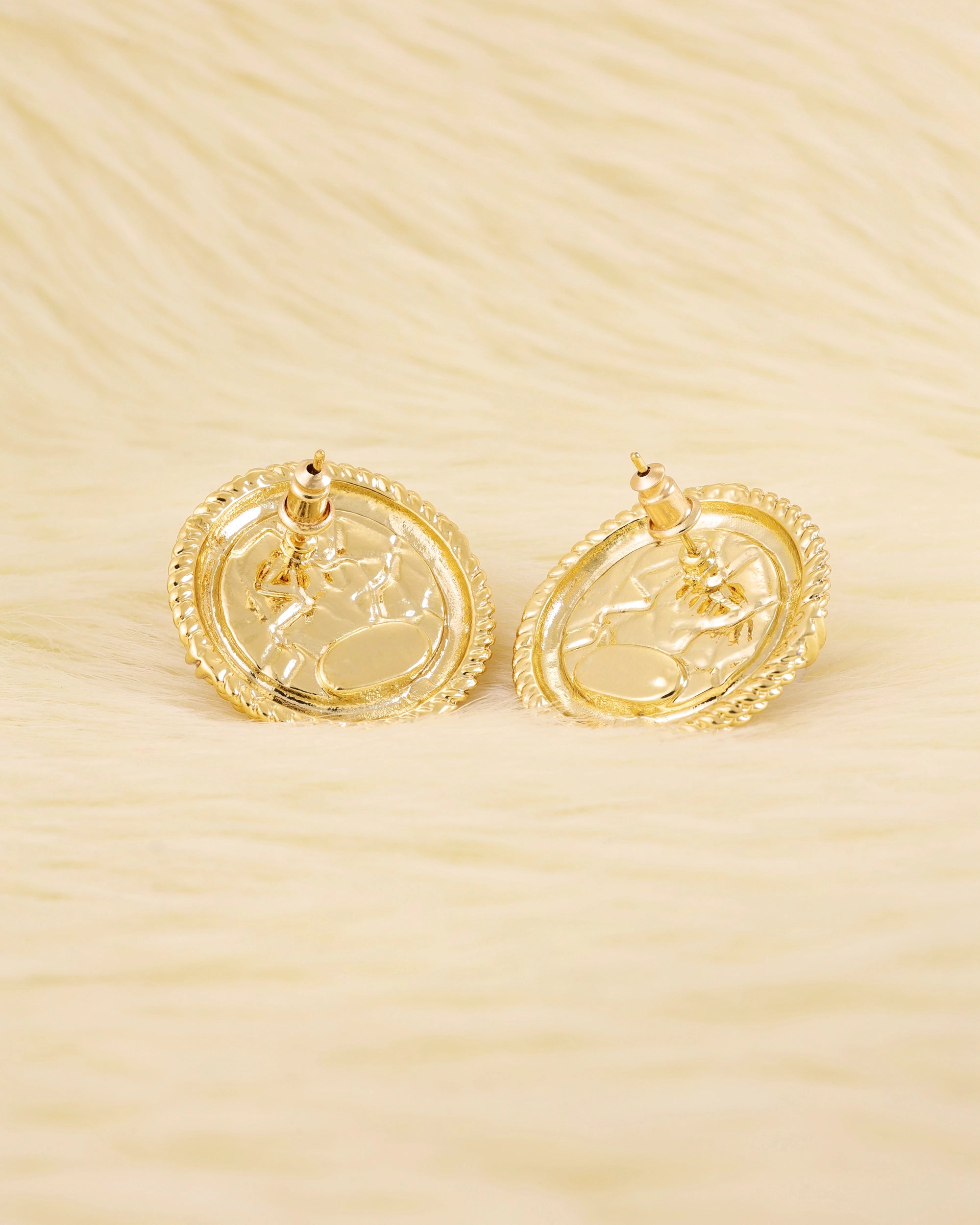 Canary Enamel Circle Pearl Stud