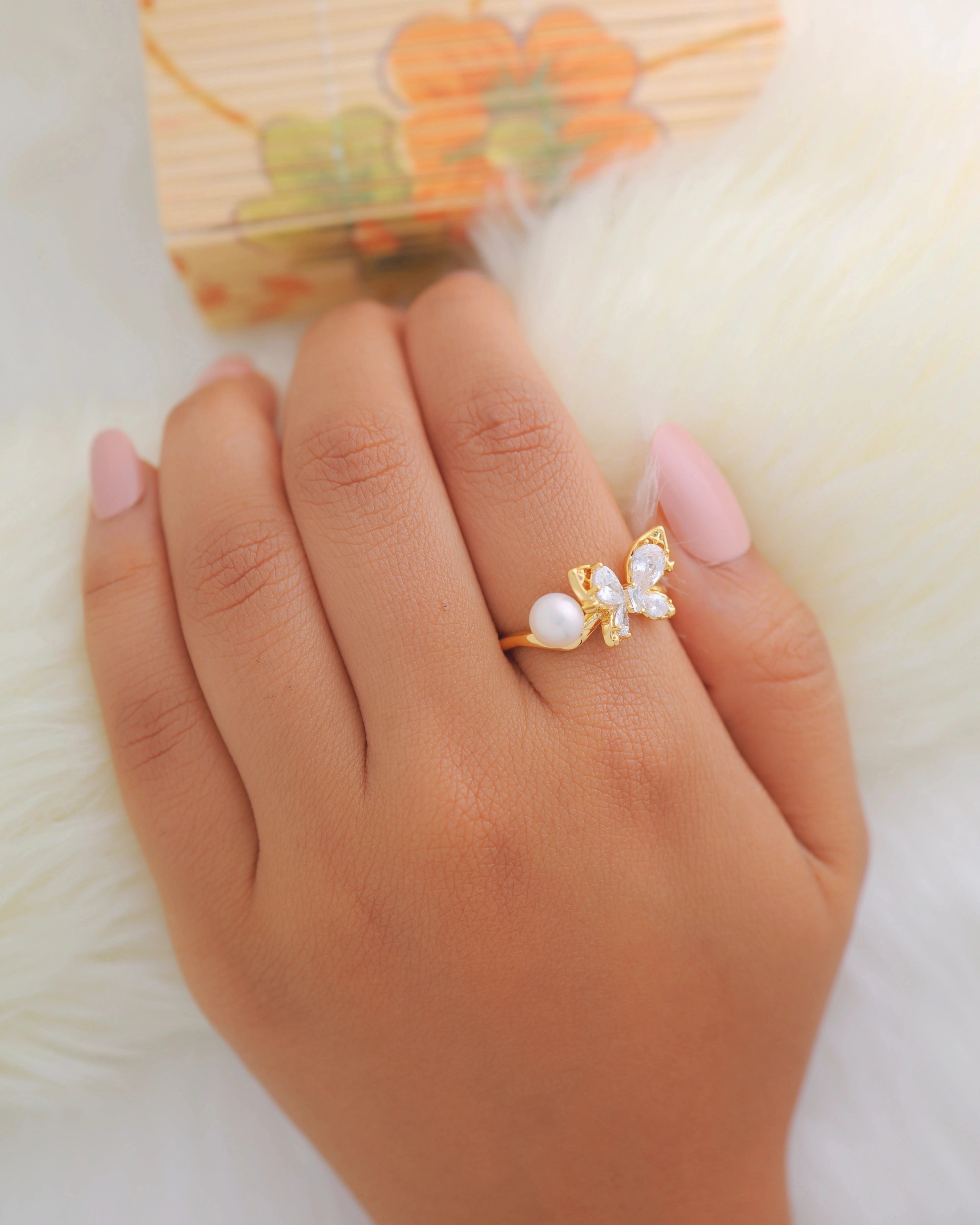 White AD Butterfly + Pearl