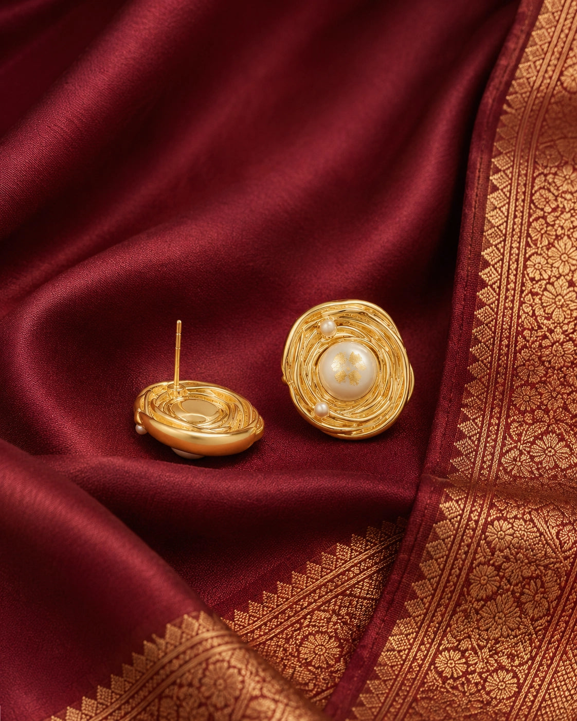 Planet Gold Pearl Ear Studs