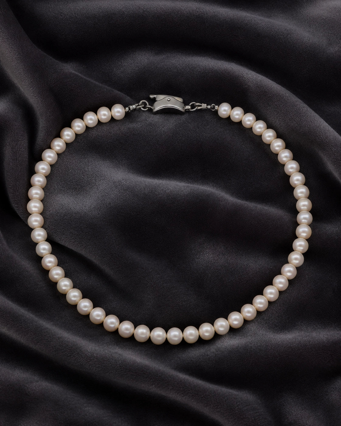 Round Pearl Necklace