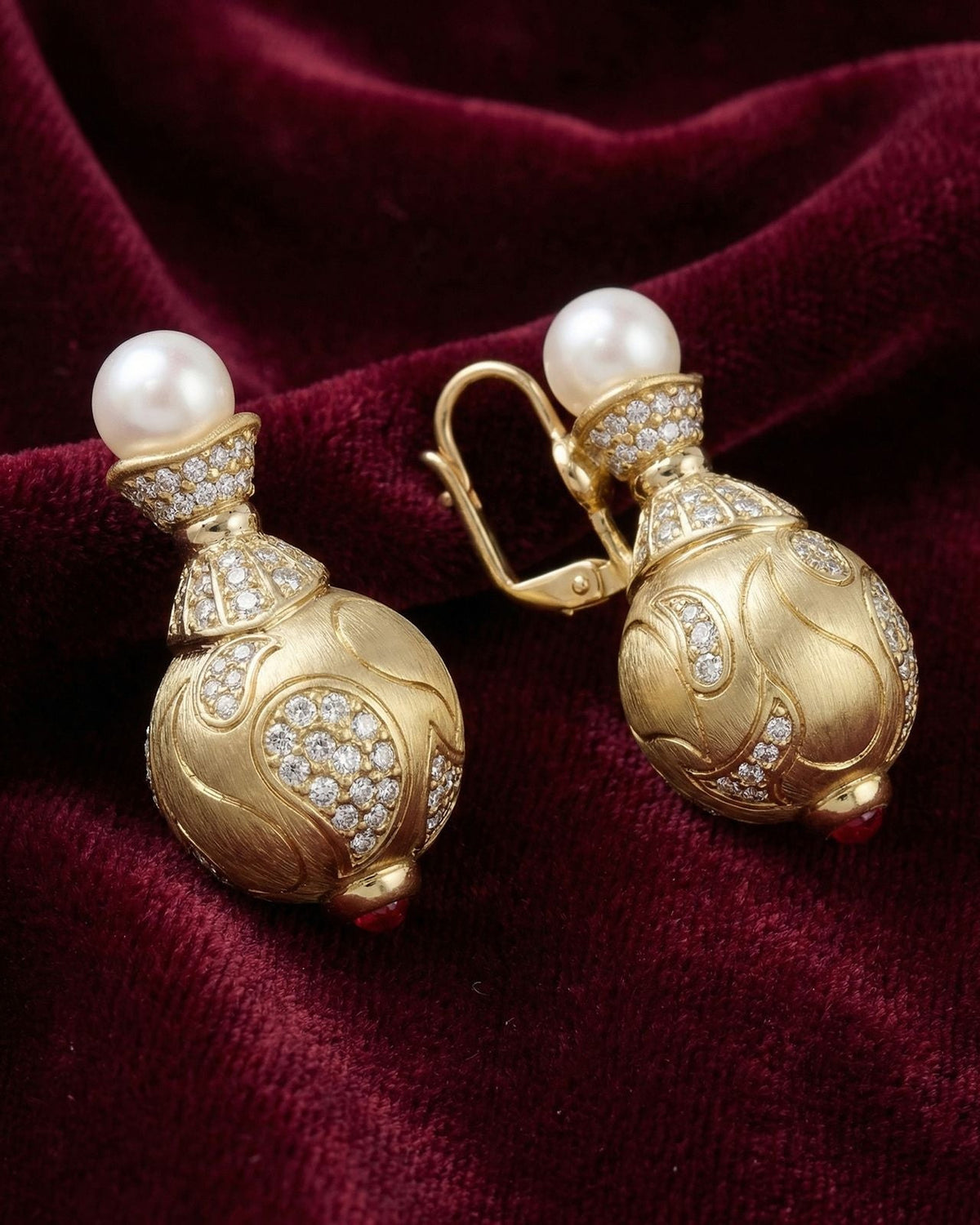 Ruhani Gold Pearl & Crystal Earrings